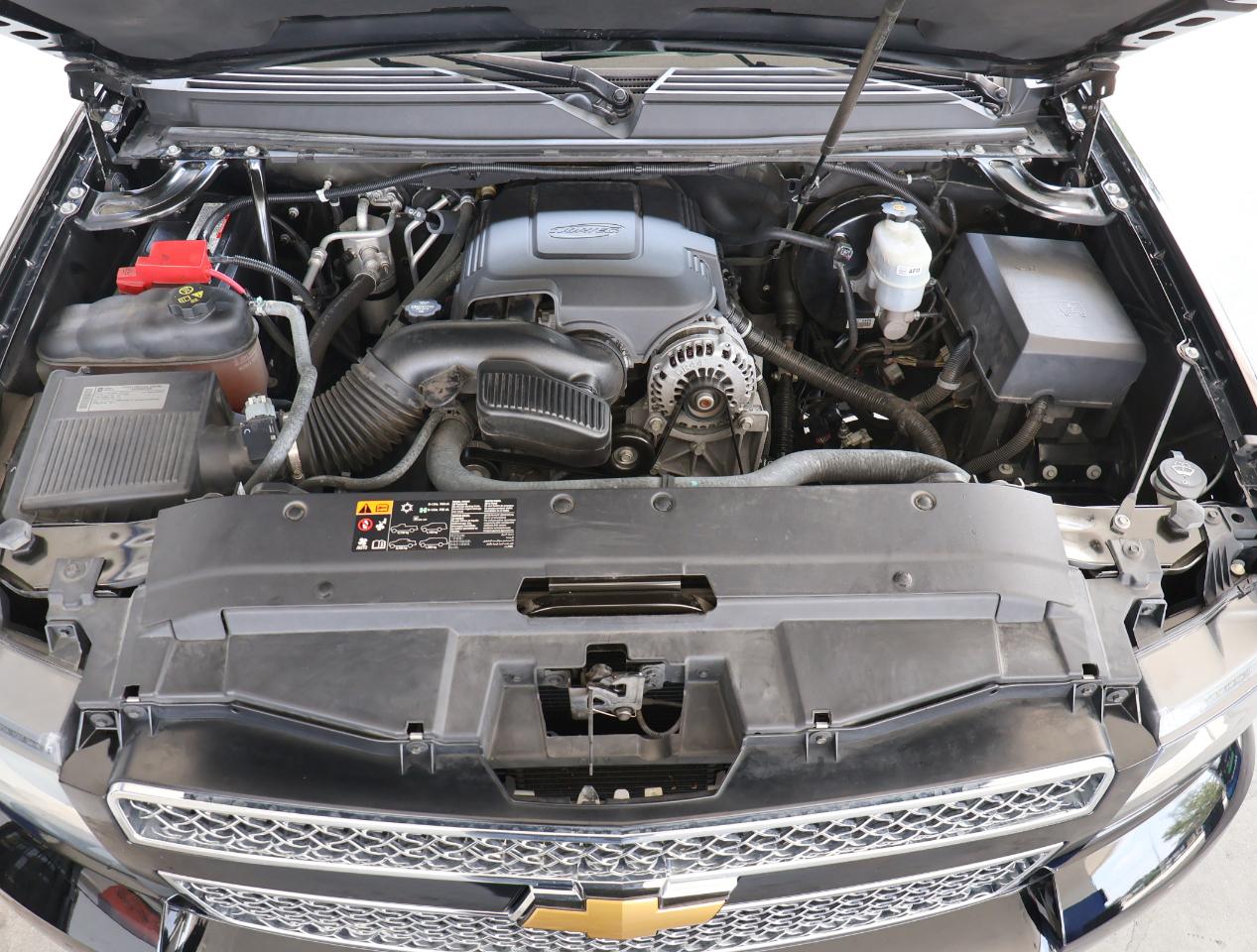 Chevrolet Suburban LTZ 1500 2WD 2012