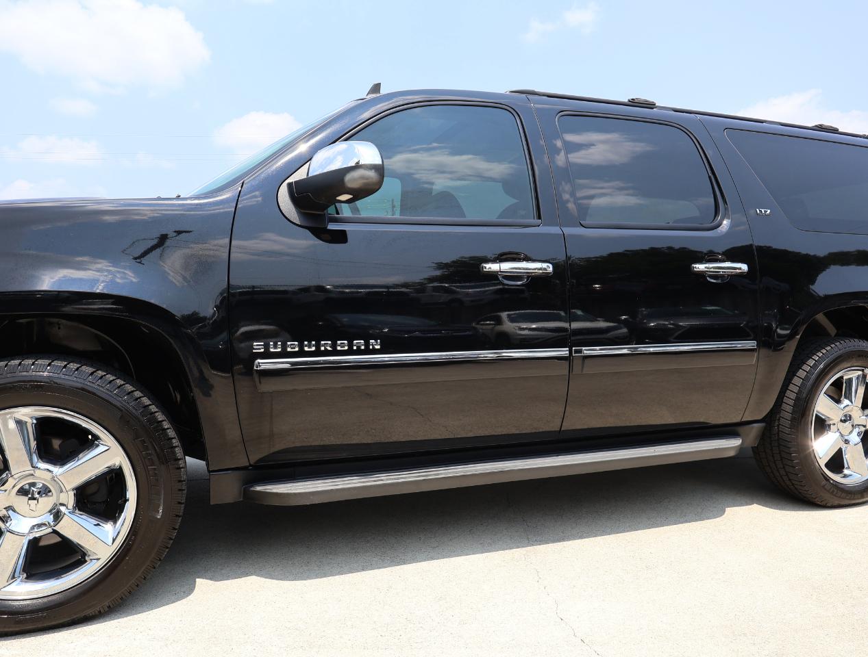 Chevrolet Suburban LTZ 1500 2WD 2012