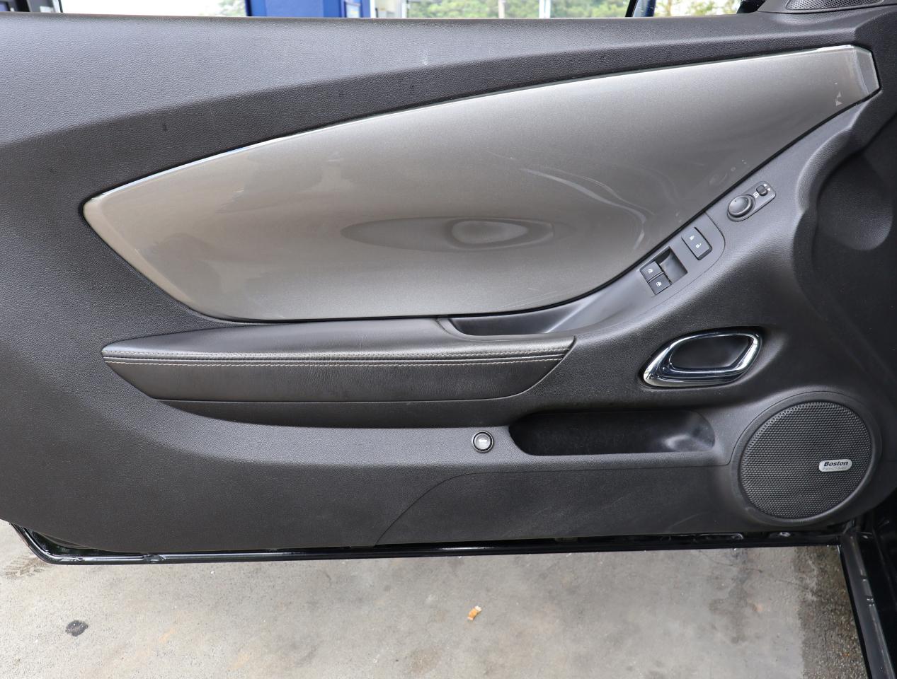 Chevrolet Camaro  2013