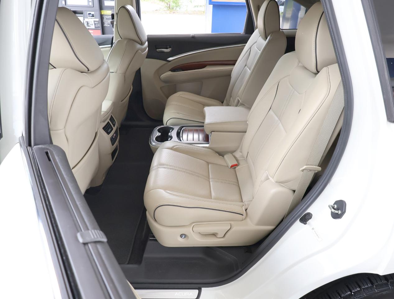 Acura MDX  2017
