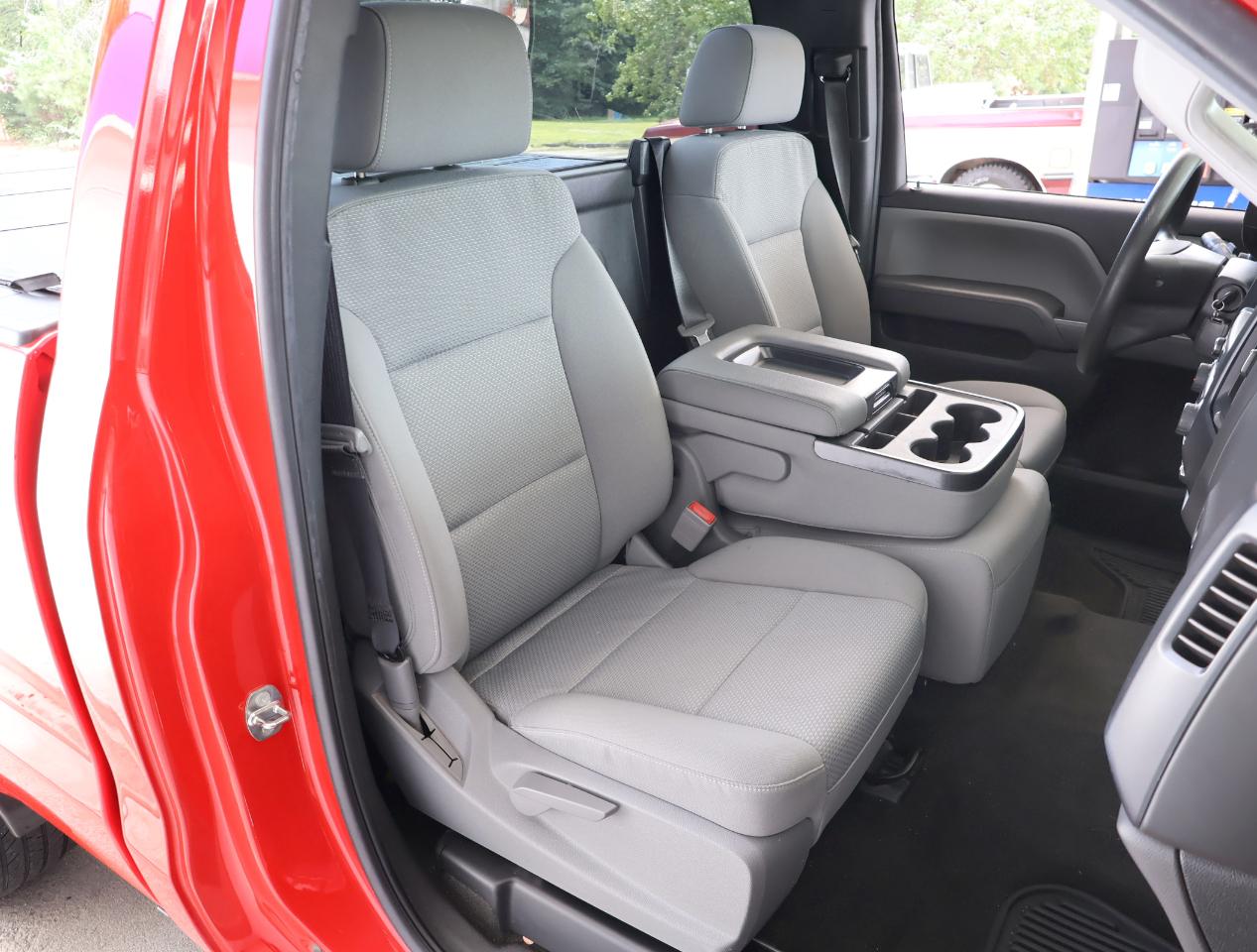 Chevrolet Silverado 1500  2018