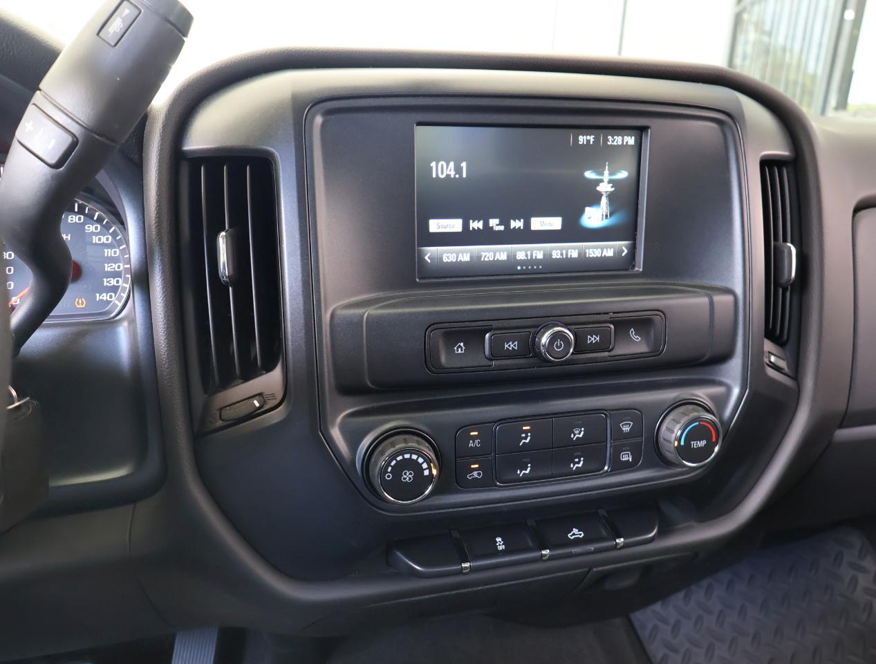 Chevrolet Silverado 1500  2018