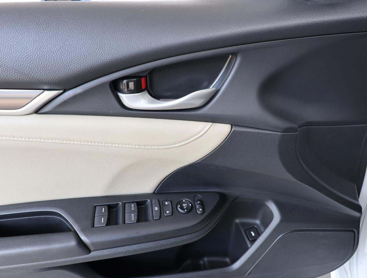 Honda Civic EX-L 2021