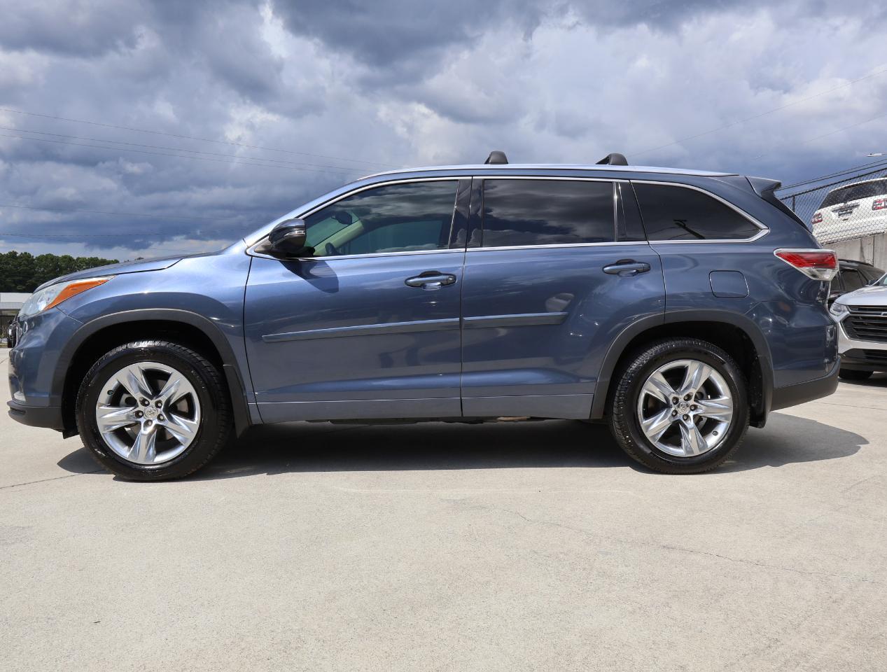 Toyota Highlander Limited 2015