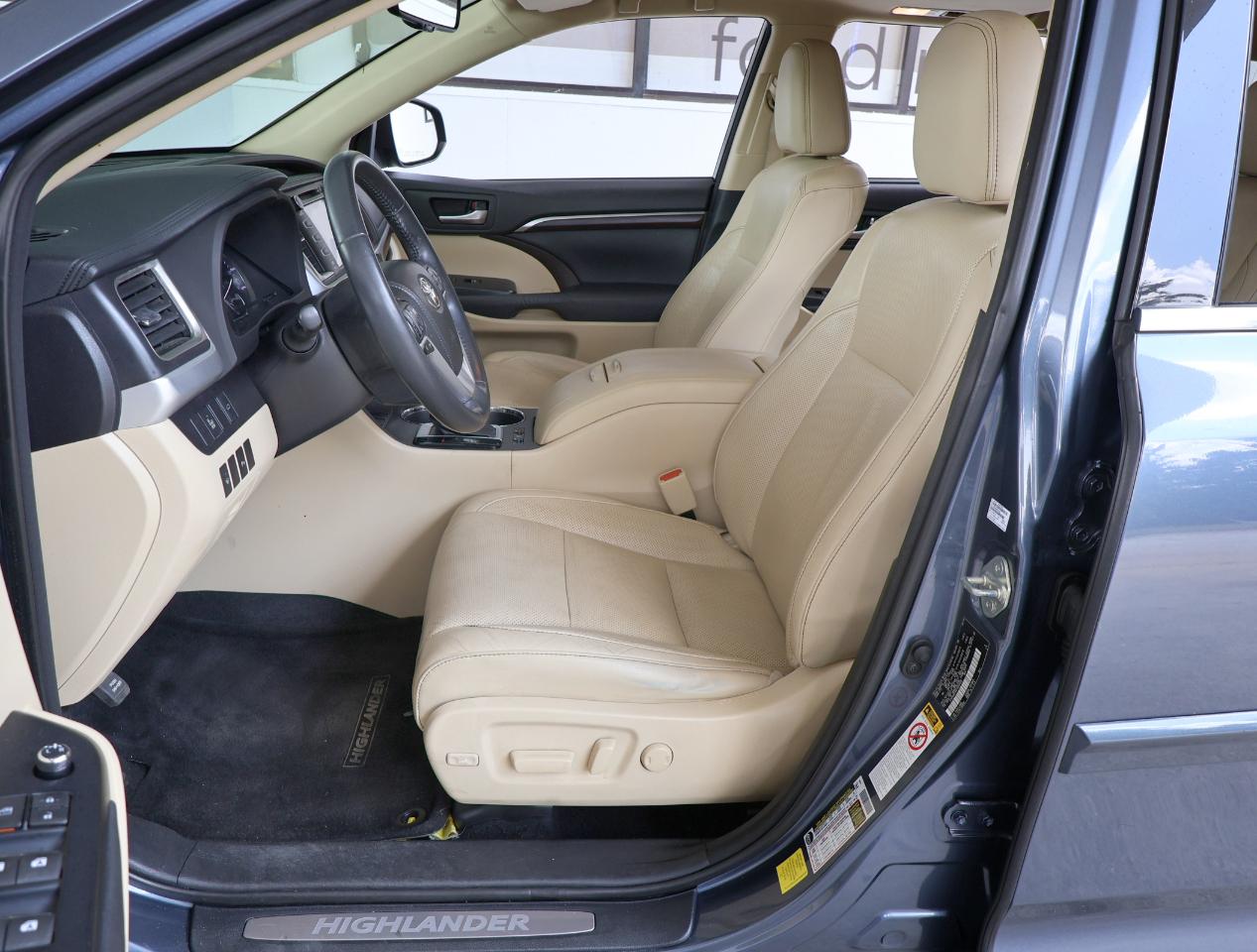 Toyota Highlander Limited 2015