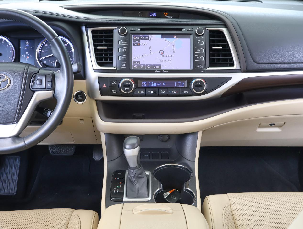 Toyota Highlander Limited 2015