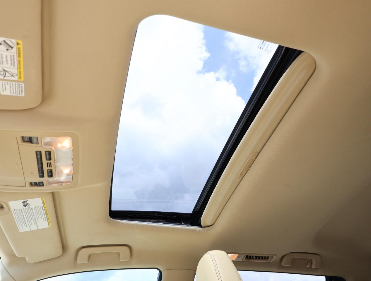 Toyota Highlander Limited 2015