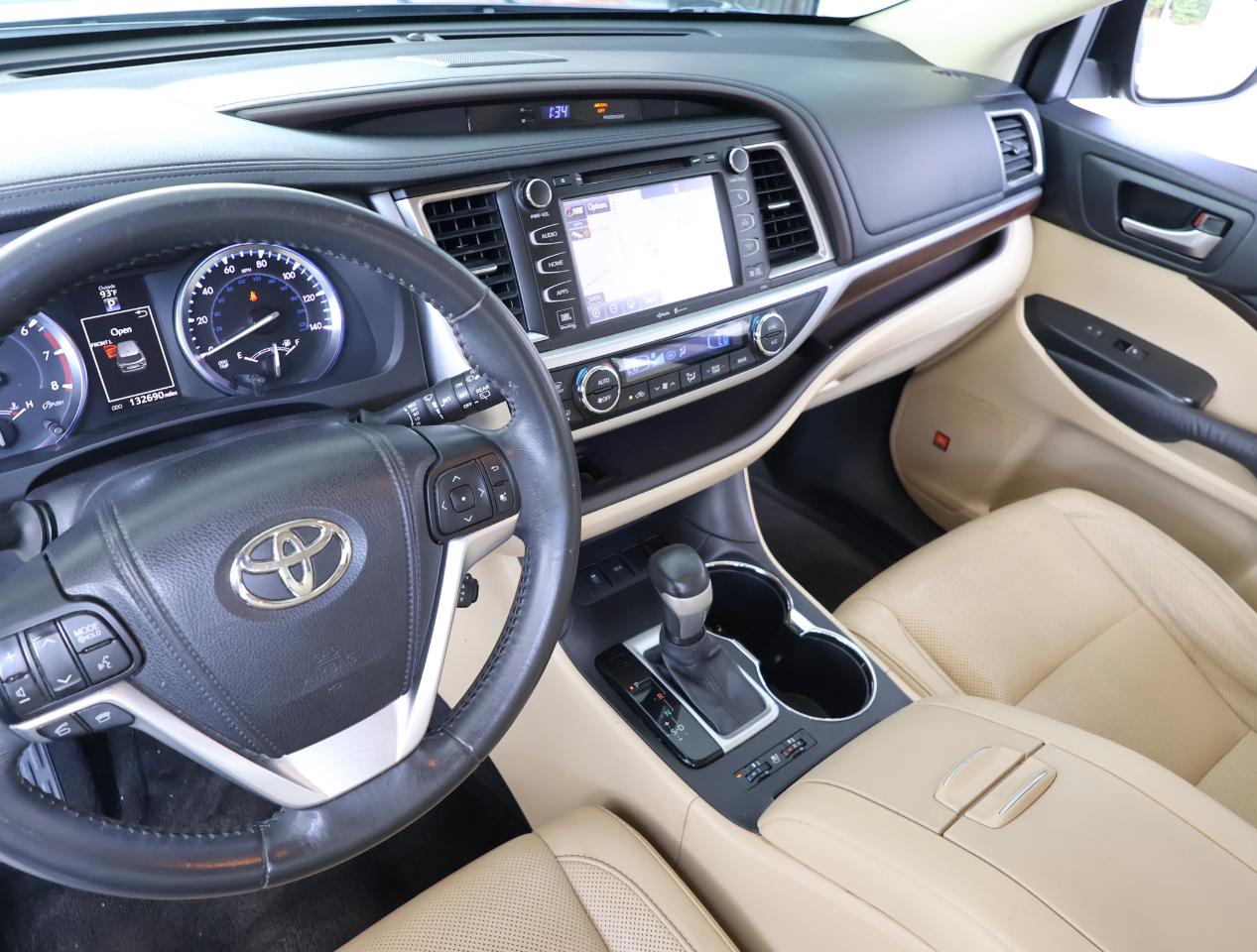 Toyota Highlander Limited 2015