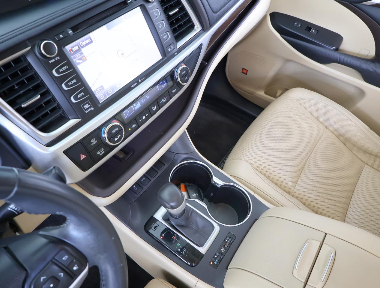 Toyota Highlander Limited 2015