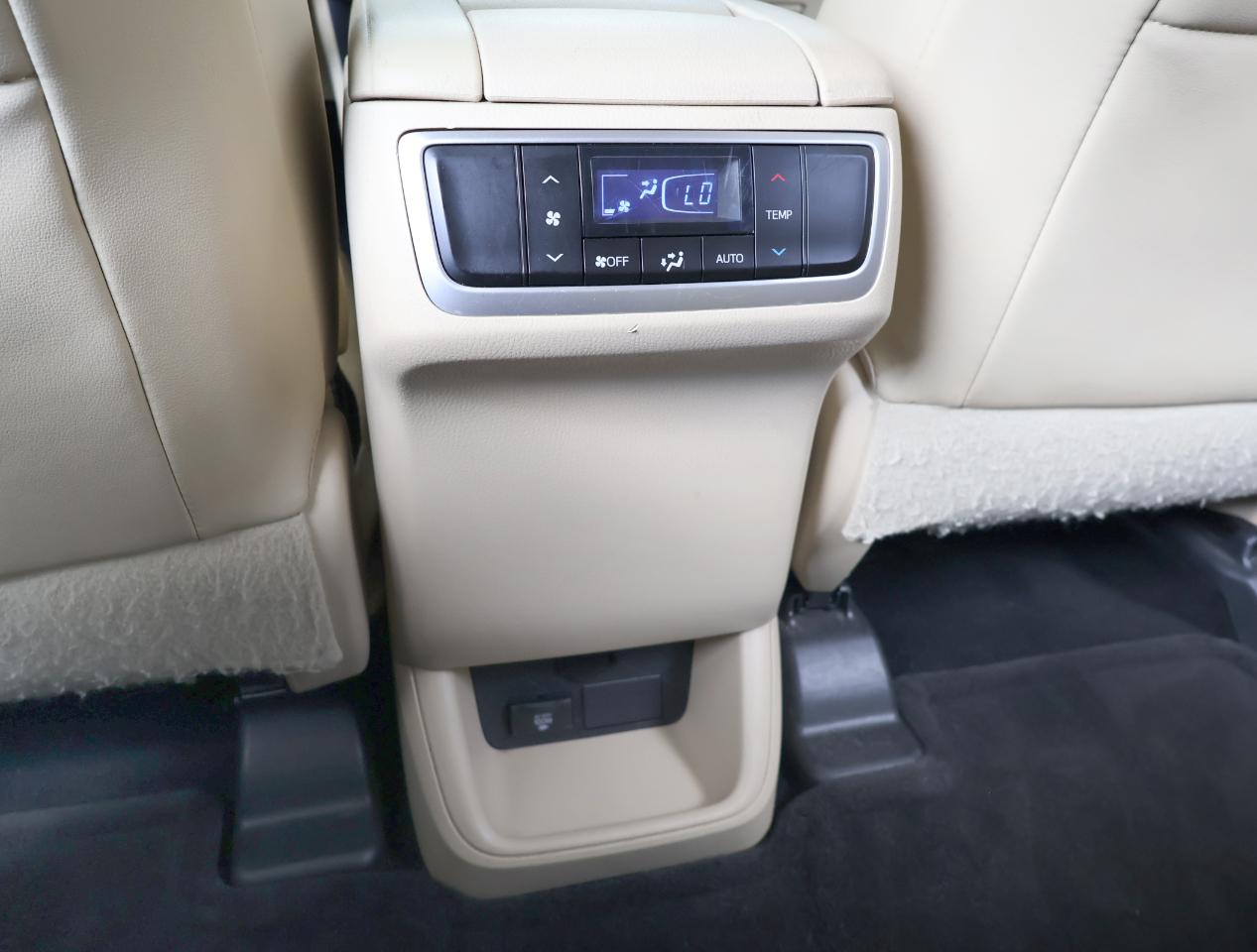 Toyota Highlander Limited 2015
