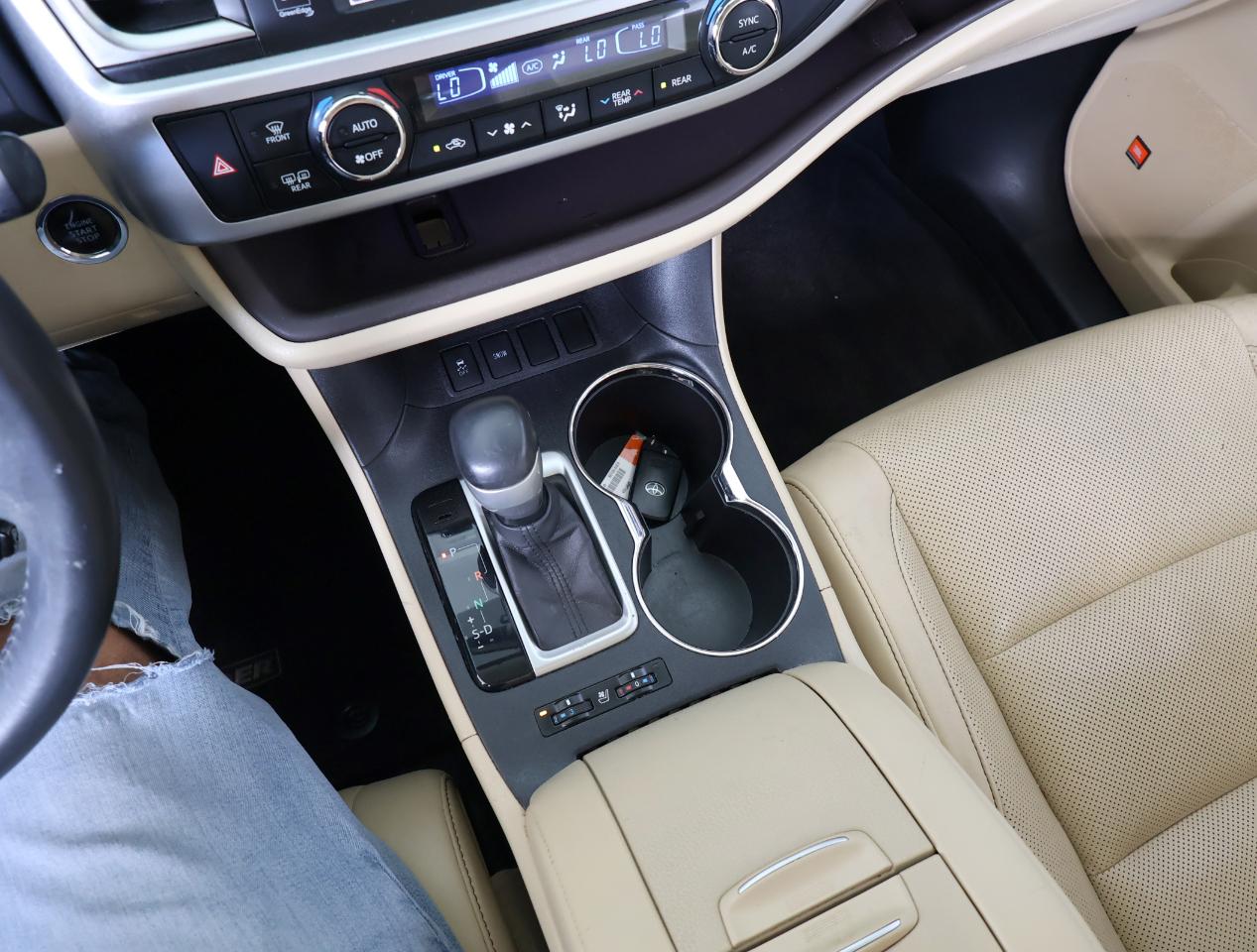 Toyota Highlander Limited 2015