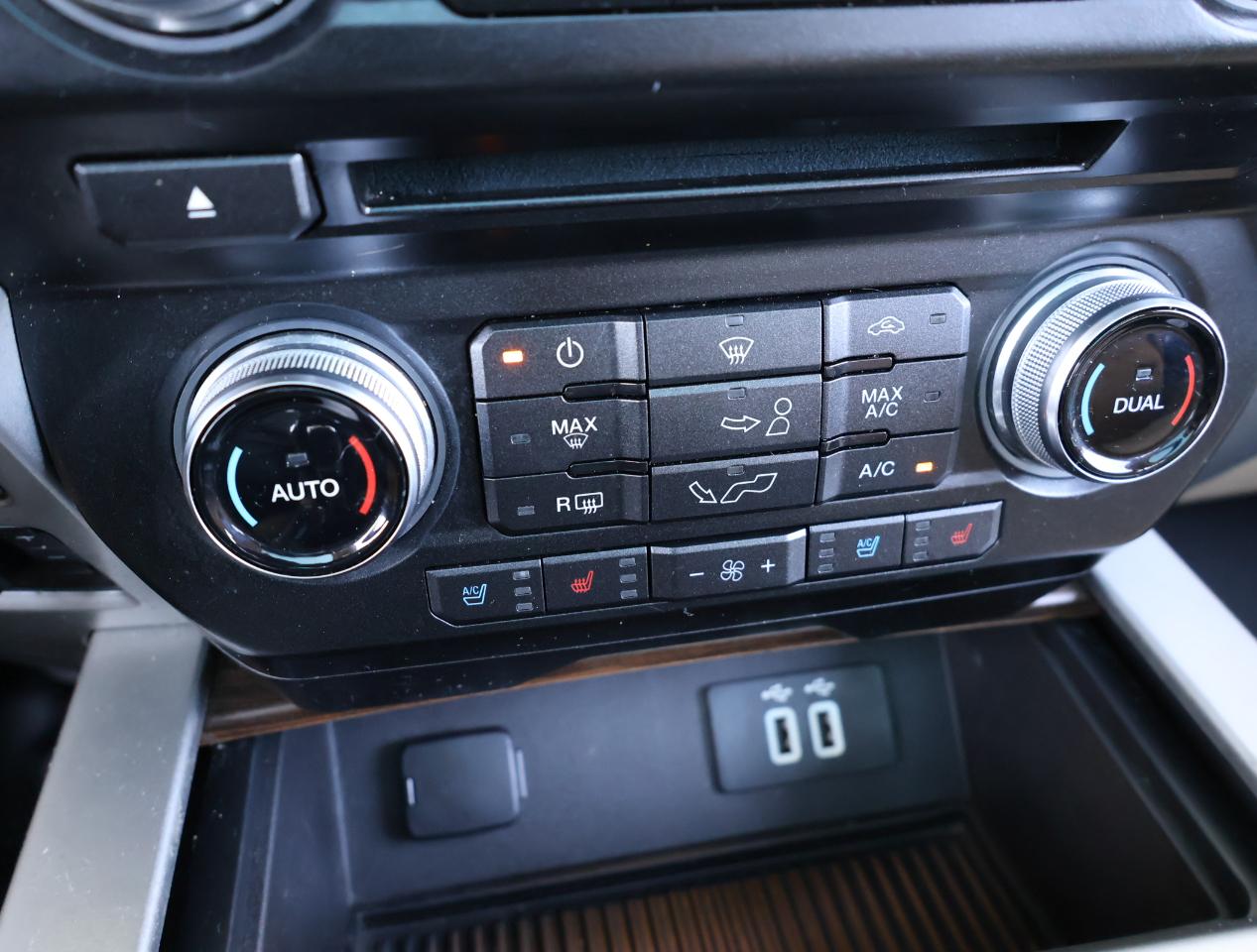 Ford F-150  2016