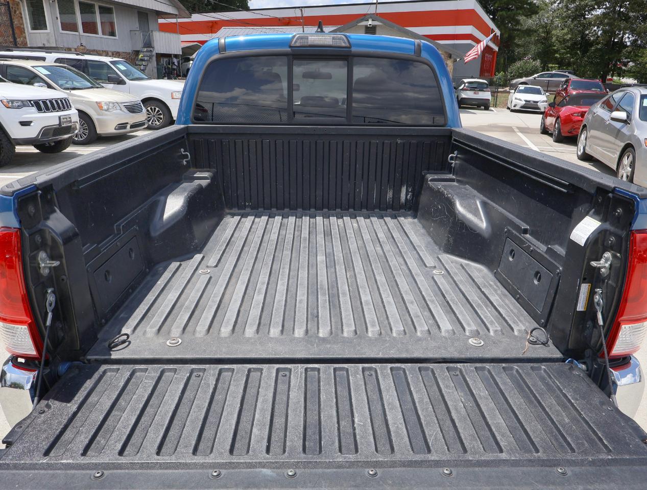 Toyota Tacoma SR5 Double Cab 2016
