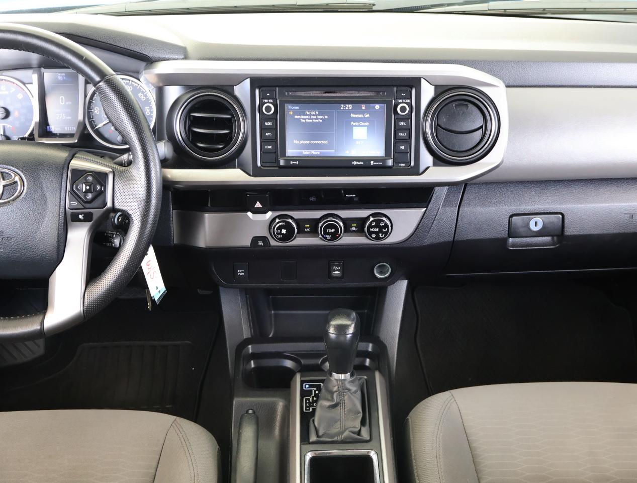 Toyota Tacoma SR5 Double Cab 2016