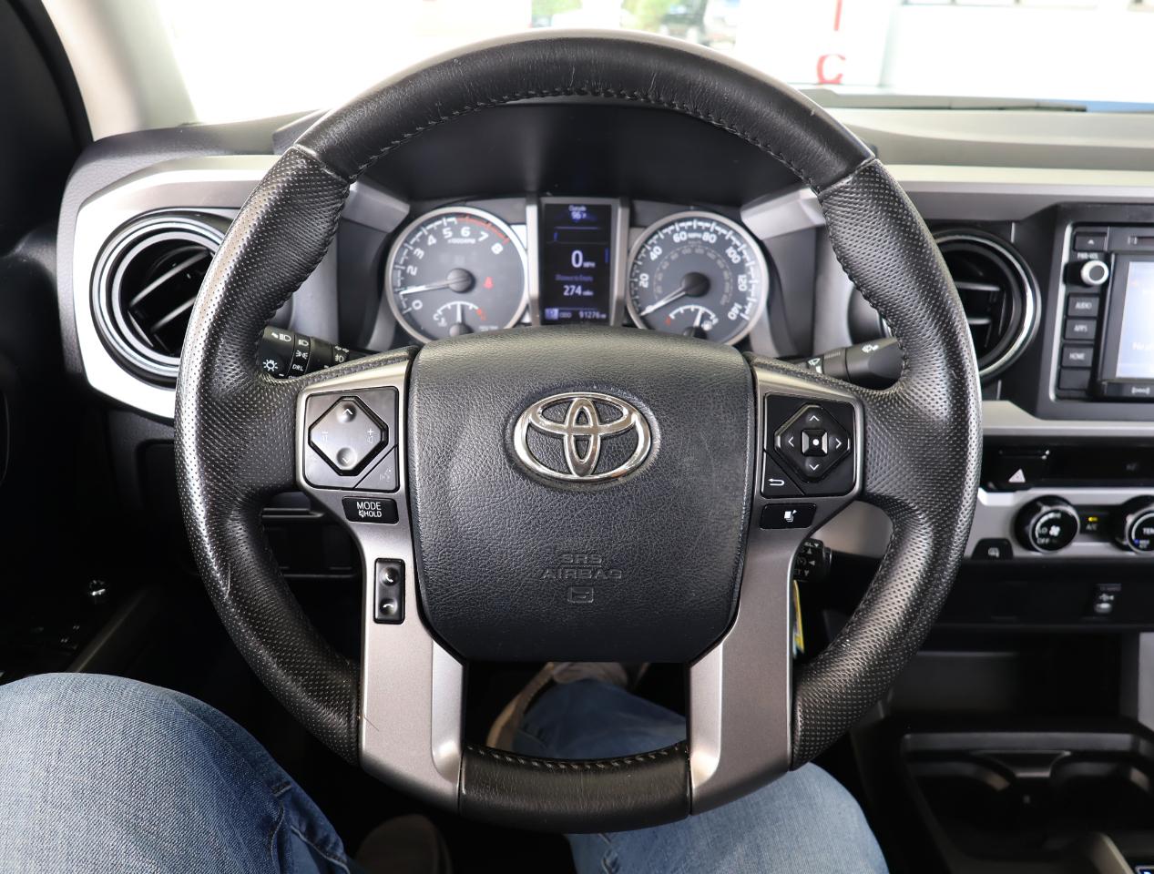 Toyota Tacoma SR5 Double Cab 2016