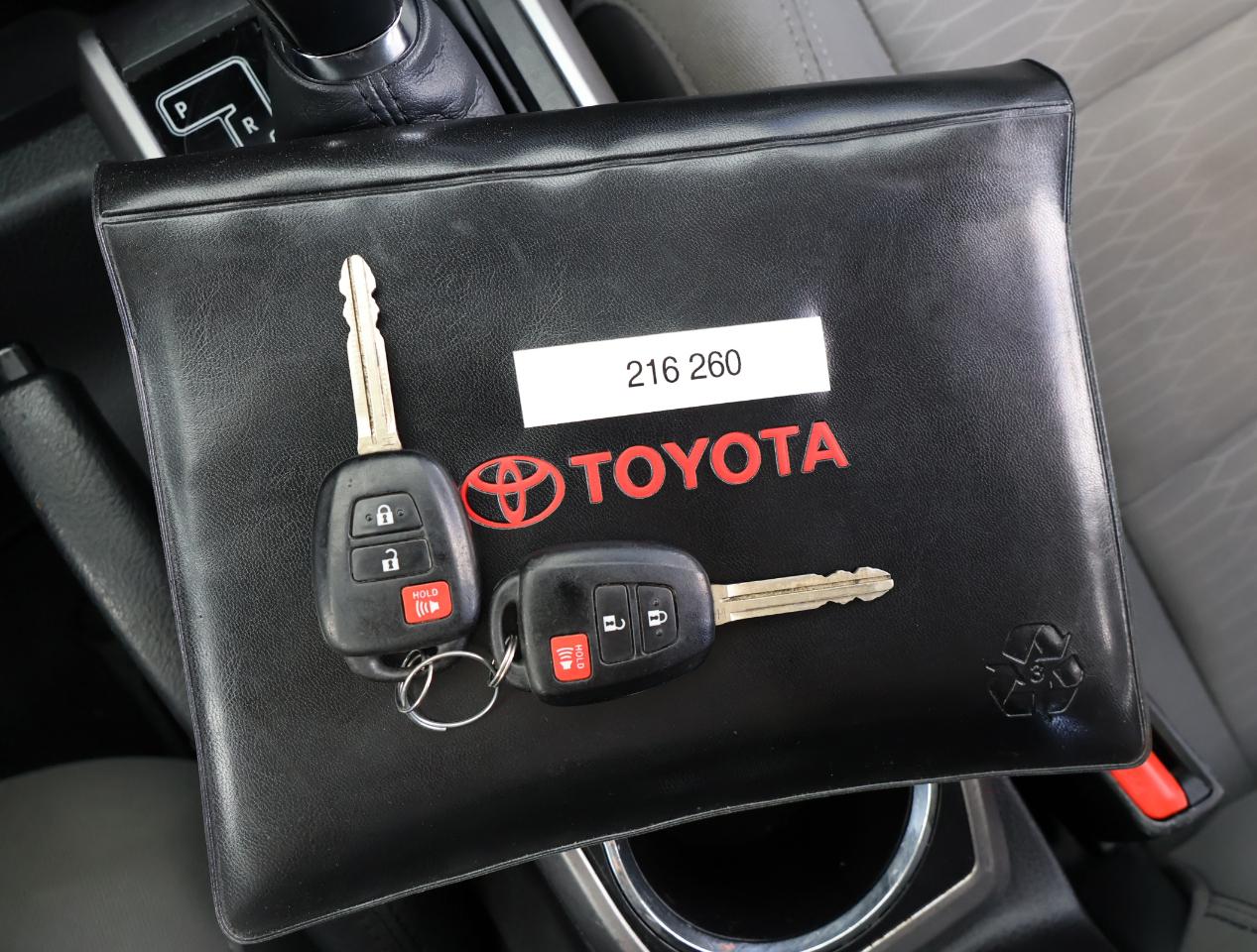 Toyota Tacoma SR5 Double Cab 2016