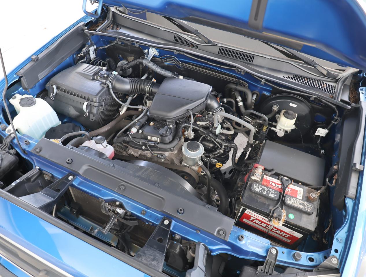 Toyota Tacoma SR5 Double Cab 2016