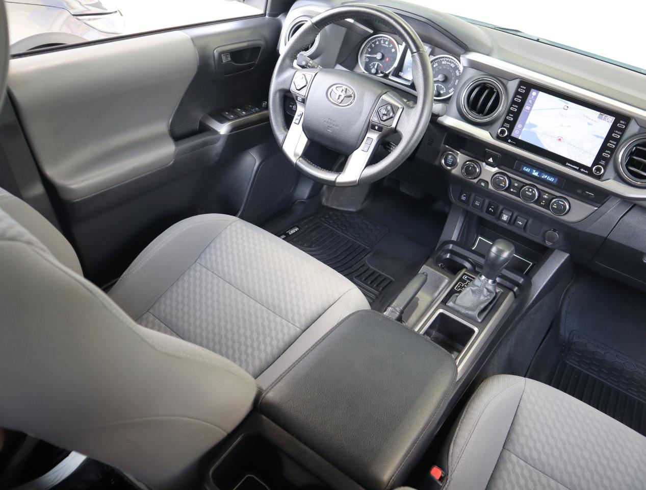 Toyota Tacoma SR5 Double Cab 4WD V6 2023