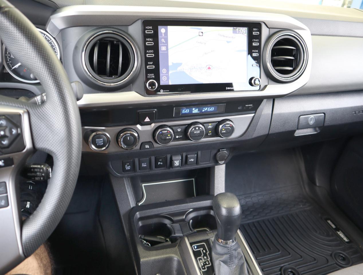 Toyota Tacoma SR5 Double Cab 4WD V6 2023