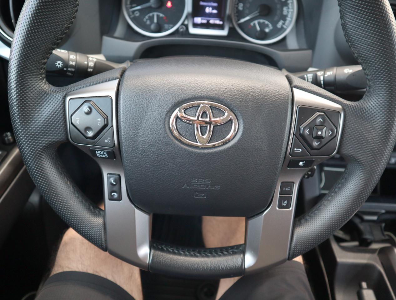 Toyota Tacoma SR5 Double Cab 4WD V6 2023