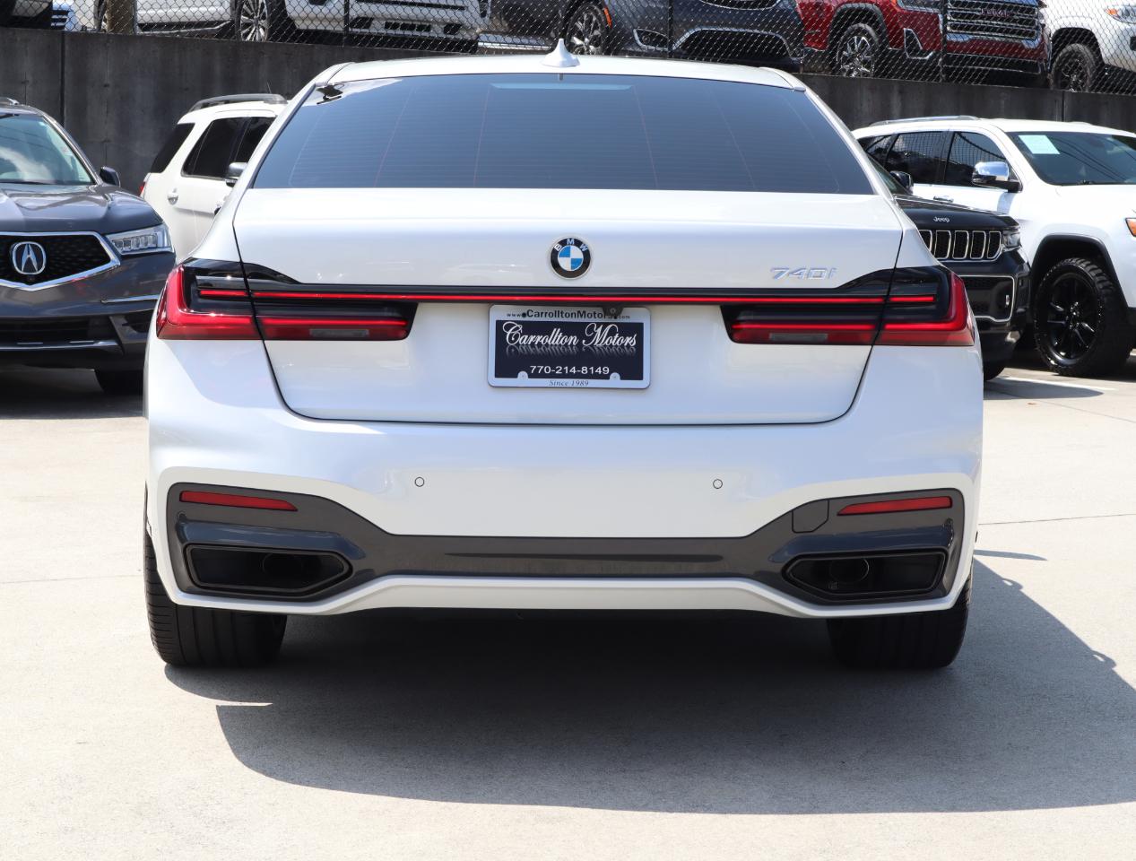 BMW 7-Series 740i 2022