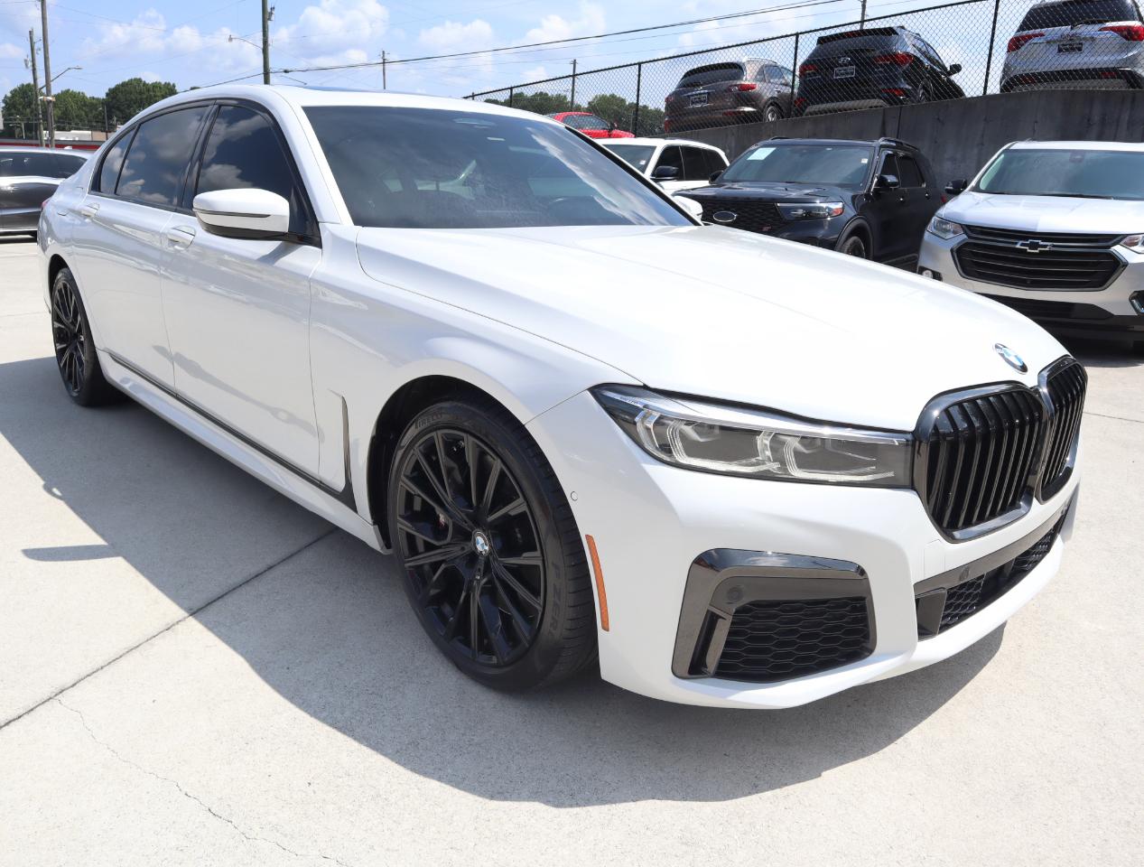 BMW 7-Series 740i 2022