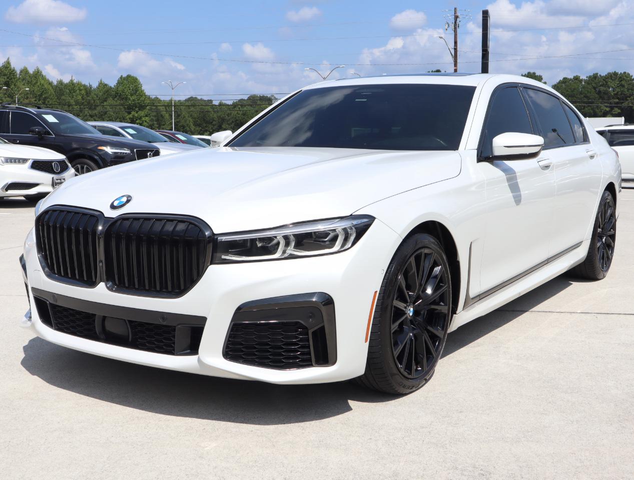 BMW 7-Series 740i 2022