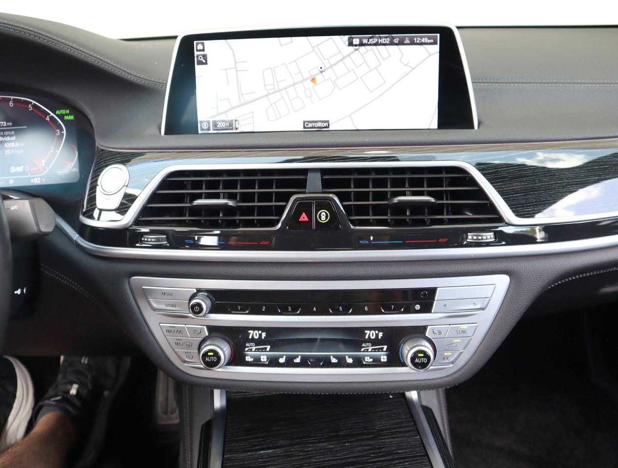 BMW 7-Series 740i 2022
