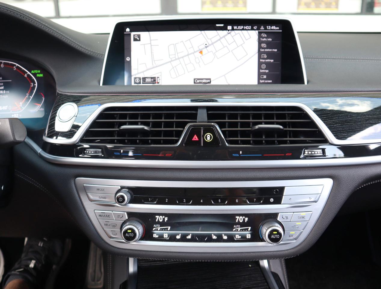 BMW 7-Series 740i 2022