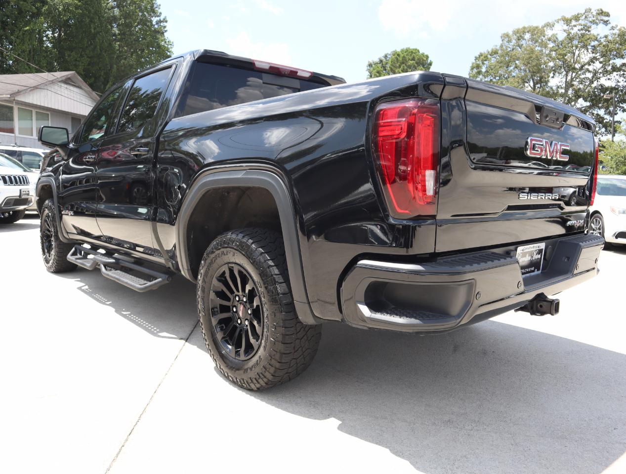 GMC Sierra 1500 AT4X Crew Cab 4WD 2023