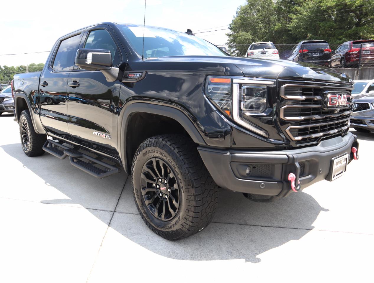 GMC Sierra 1500 AT4X Crew Cab 4WD 2023