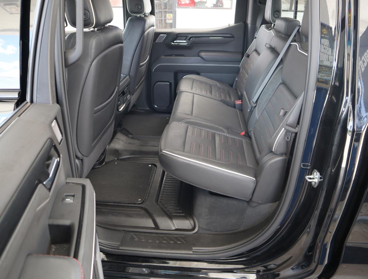 GMC Sierra 1500 AT4X Crew Cab 4WD 2023