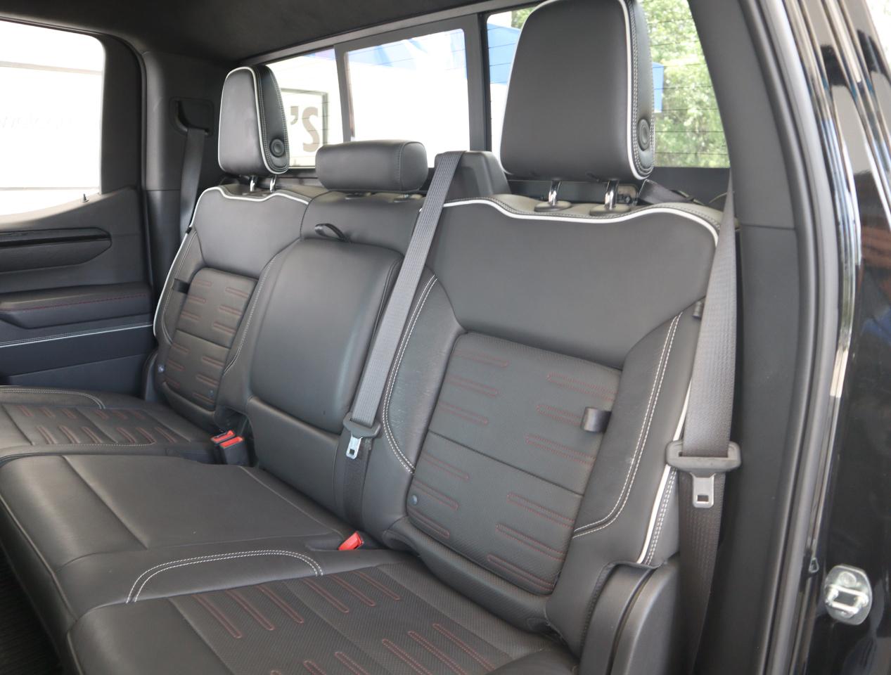 GMC Sierra 1500 AT4X Crew Cab 4WD 2023