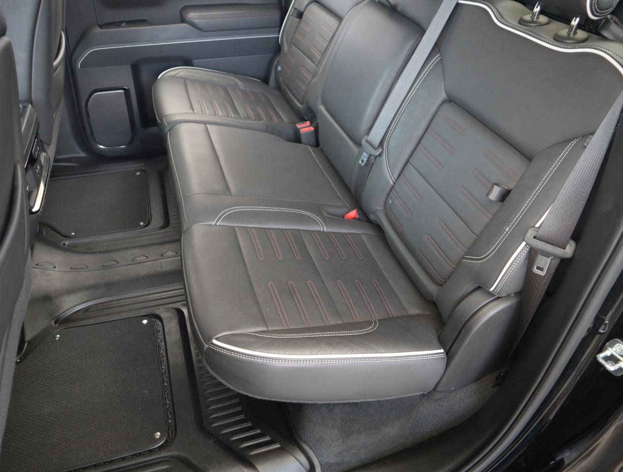 GMC Sierra 1500 AT4X Crew Cab 4WD 2023