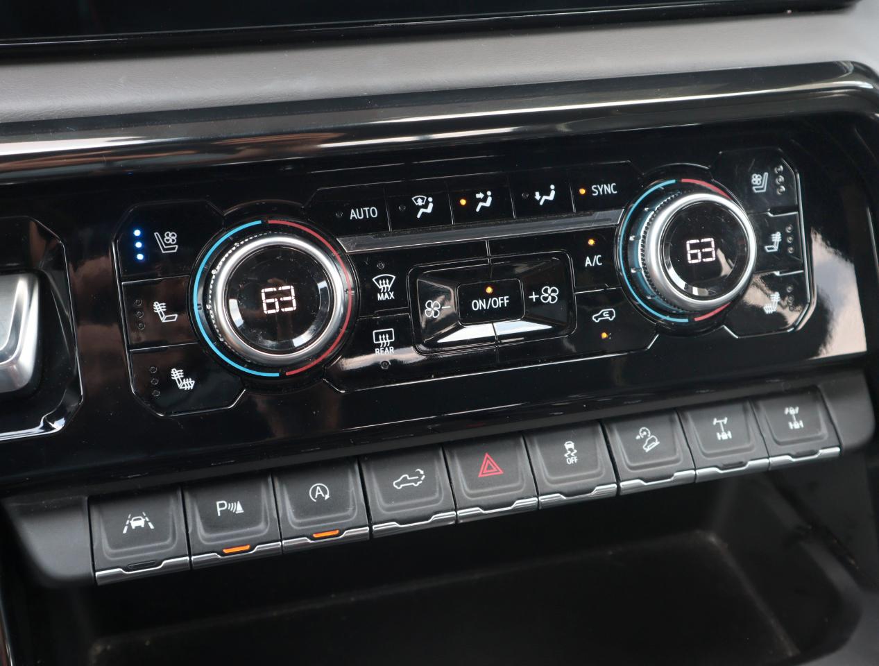 GMC Sierra 1500 AT4X Crew Cab 4WD 2023