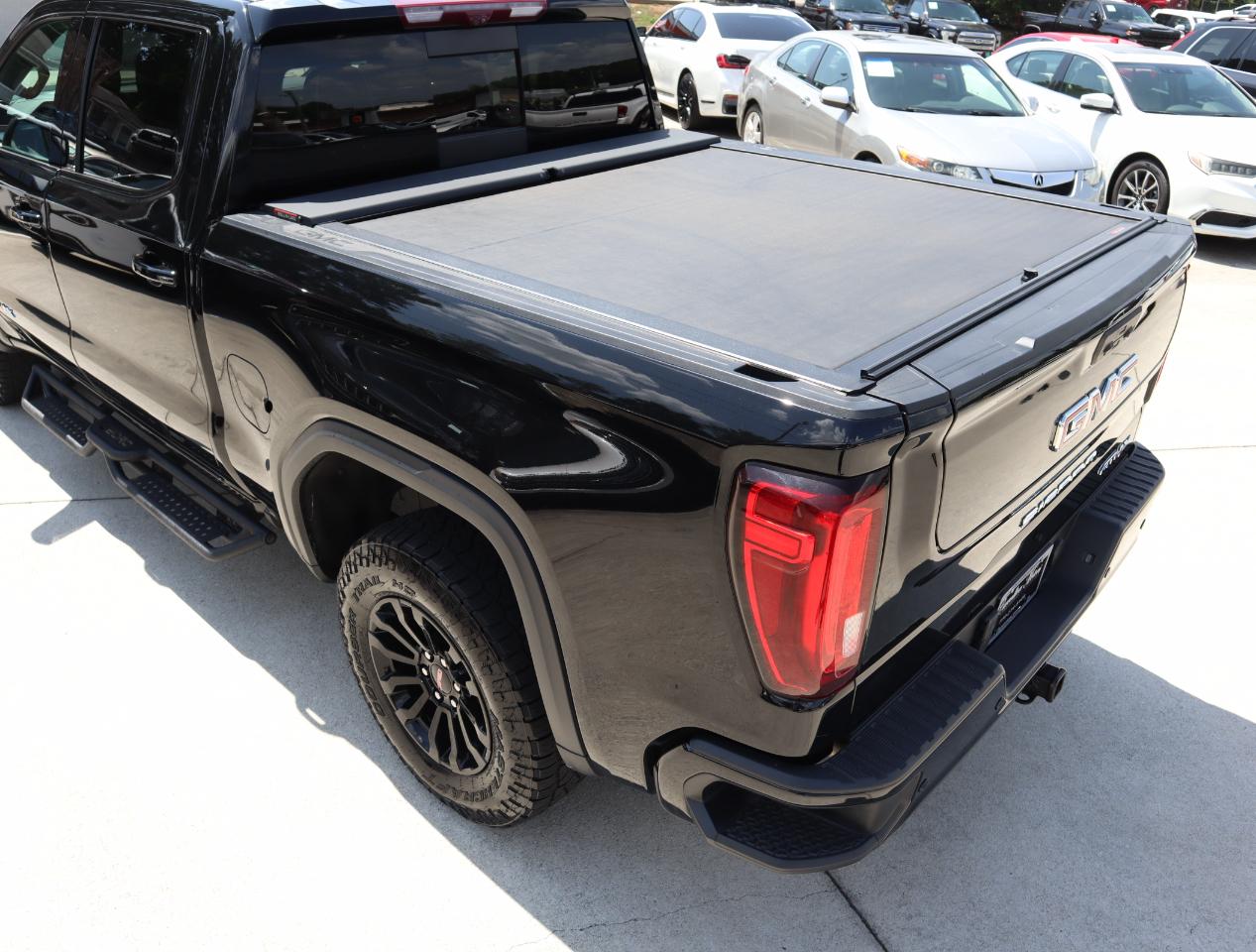 GMC Sierra 1500 AT4X Crew Cab 4WD 2023