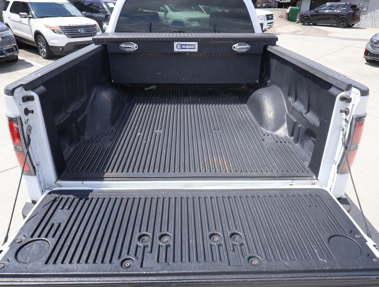 Ford F-150 STX 2WD 2014
