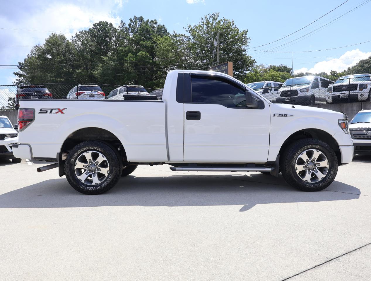 Ford F-150 STX 2WD 2014