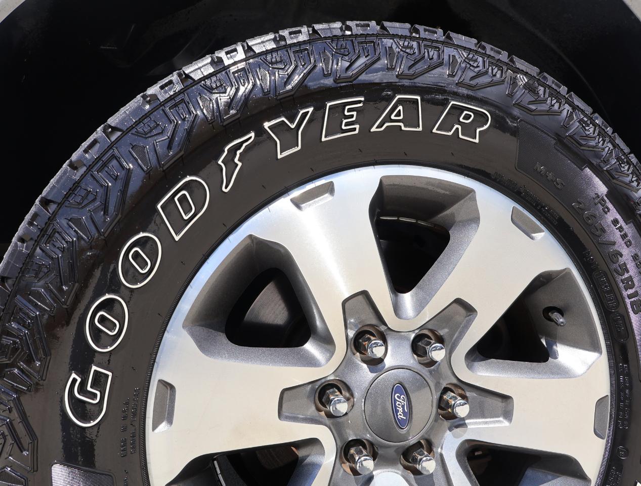 Ford F-150 STX 2WD 2014