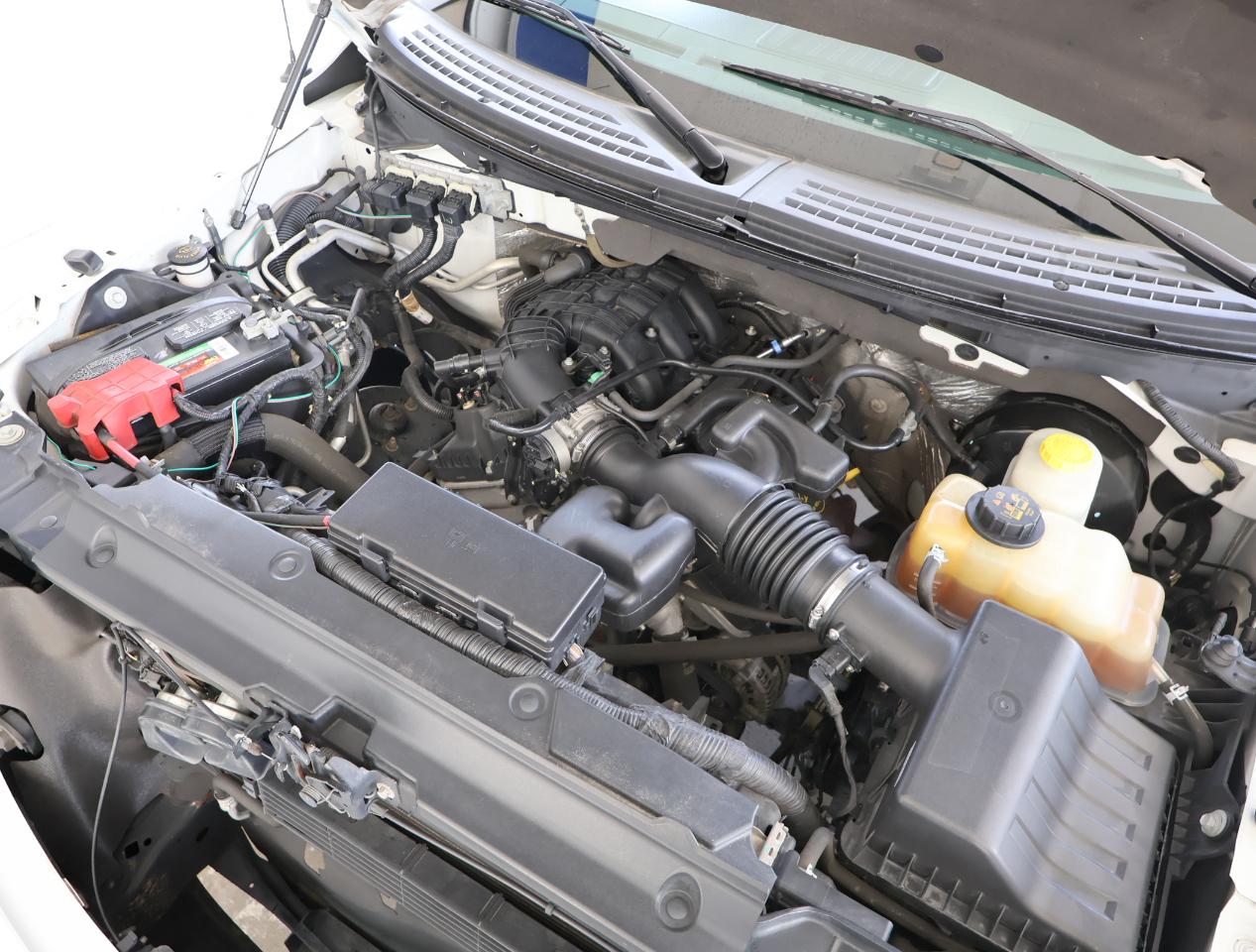 Ford F-150 STX 2WD 2014