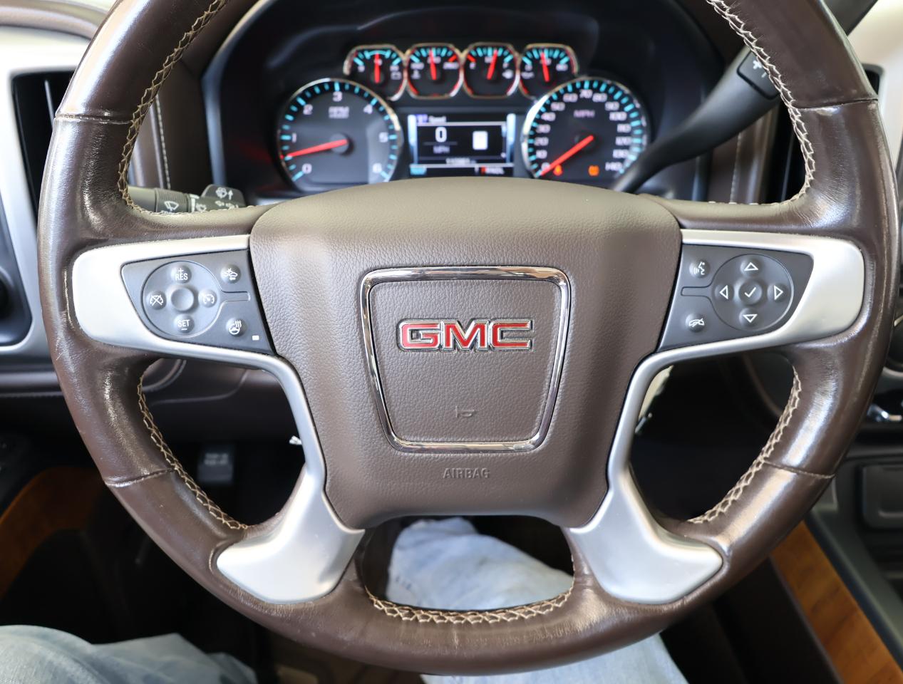 GMC Sierra 1500 SLT Crew Cab 4WD 2018