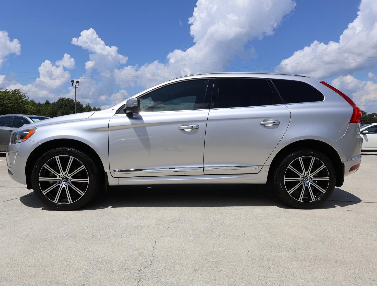 Volvo XC60 T5 Drive-E Platinum FWD 2016