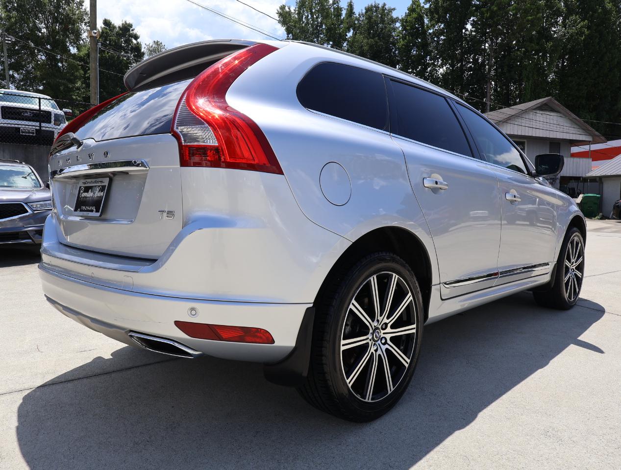 Volvo XC60 T5 Drive-E Platinum FWD 2016