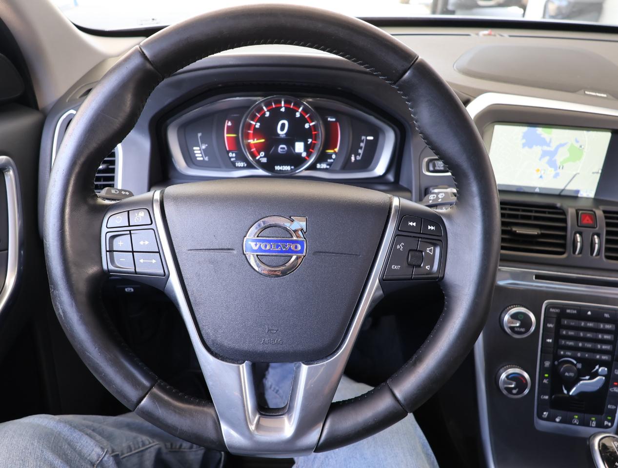 Volvo XC60 T5 Drive-E Platinum FWD 2016