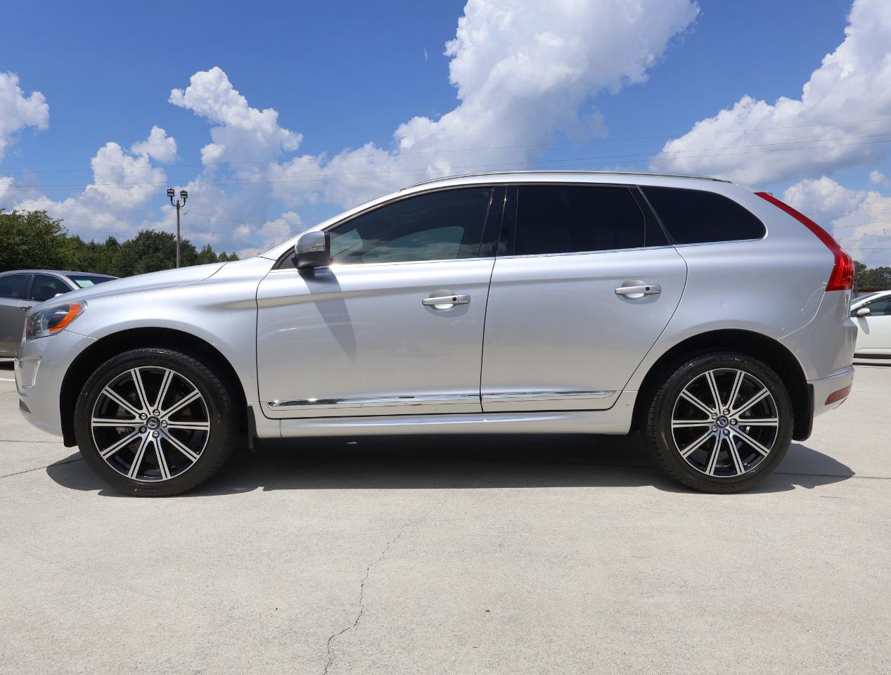 Volvo XC60 T5 Drive-E Platinum FWD 2016