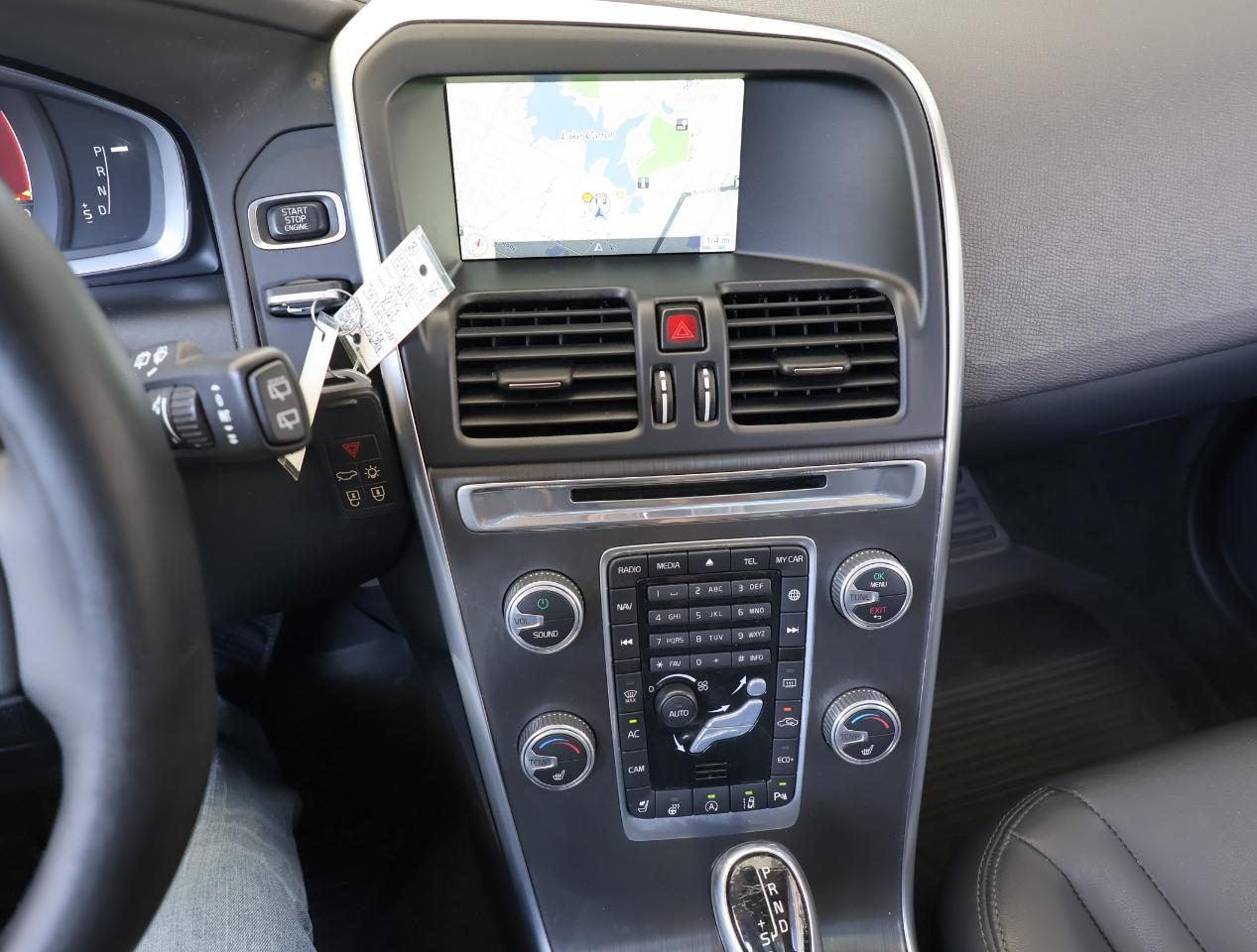 Volvo XC60 T5 Drive-E Platinum FWD 2016