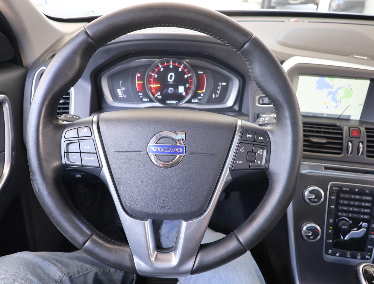 Volvo XC60 T5 Drive-E Platinum FWD 2016