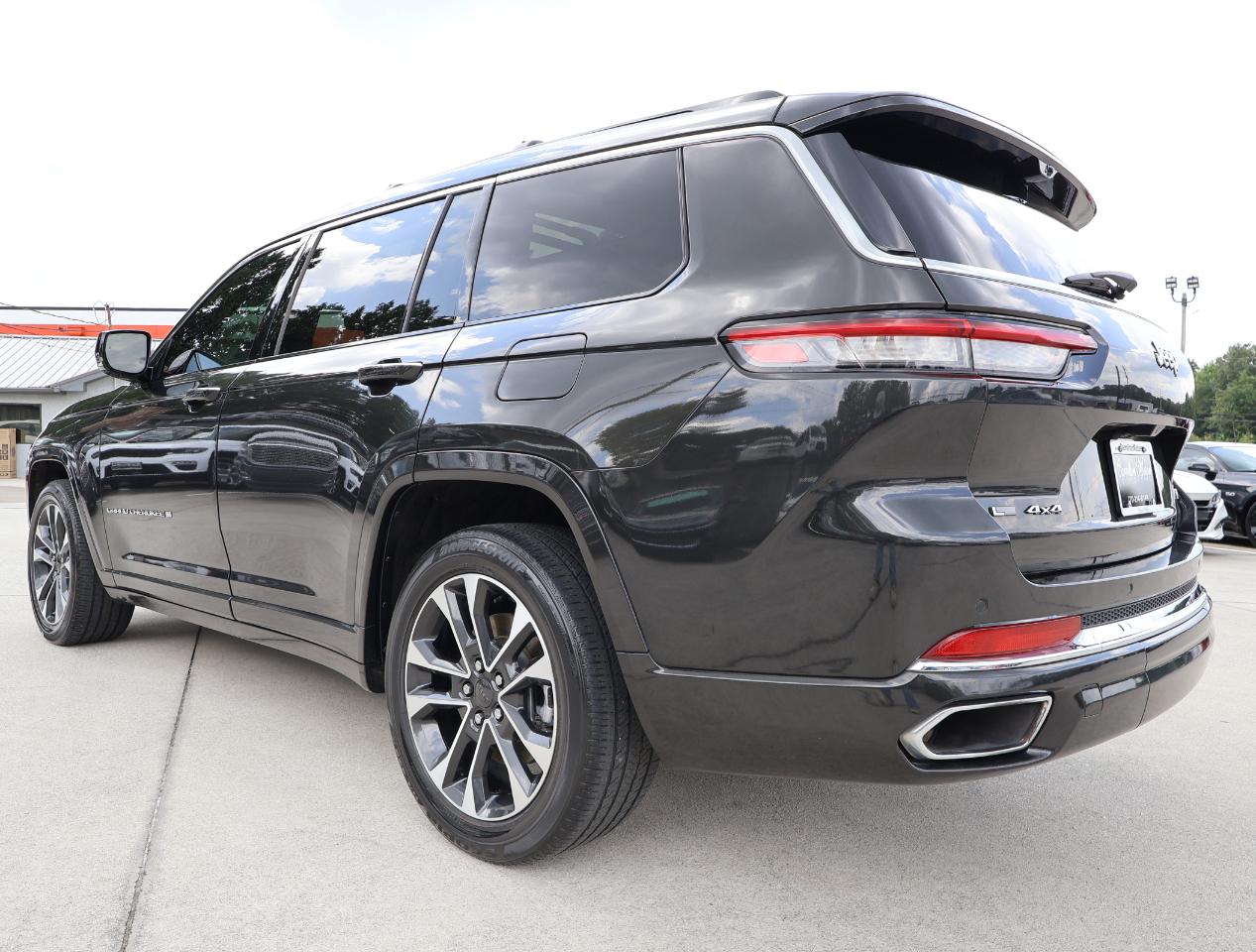 Jeep Grand Cherokee L Overland 4WD 2022