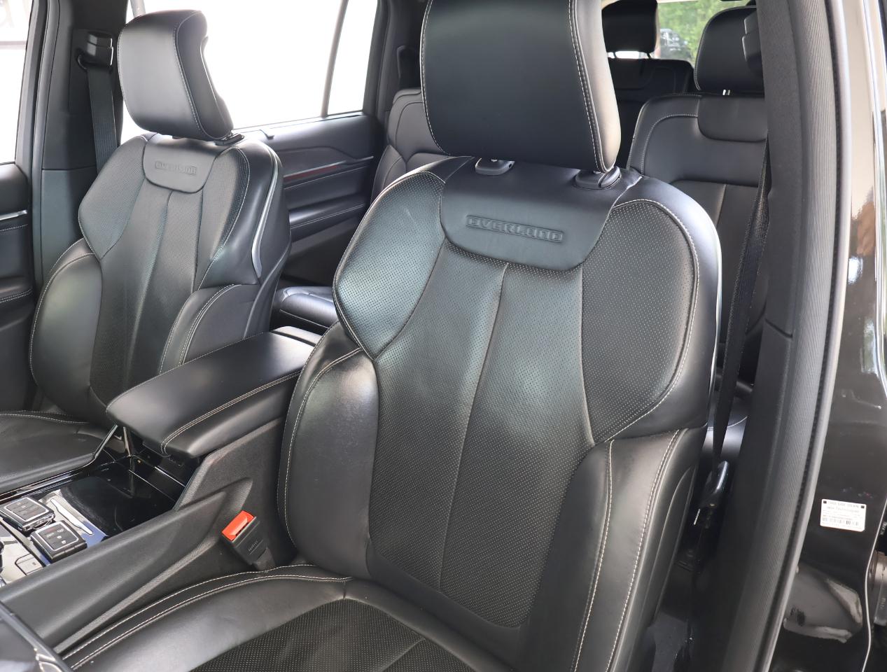Jeep Grand Cherokee L Overland 4WD 2022
