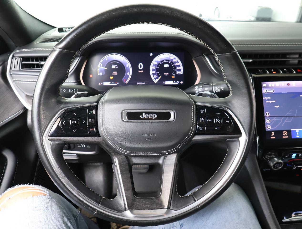 Jeep Grand Cherokee L Overland 4WD 2022